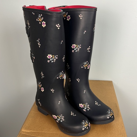 Chooka Women's Versa Wide Calf Tall floral pattern rain Boot size 6 - Picture 4 of 8